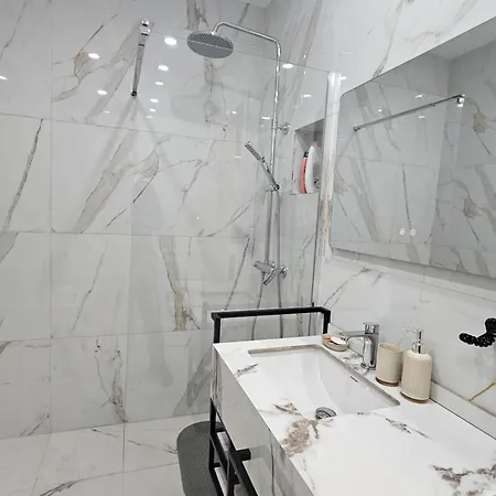 Apartment Univers *